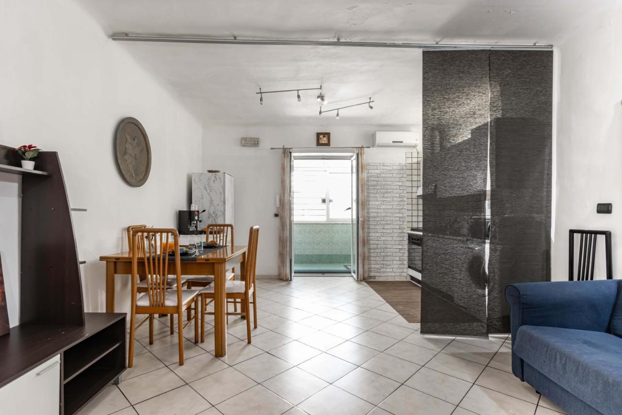 San Nicola Apartments By Rentbeat บารี ภายนอก รูปภาพ