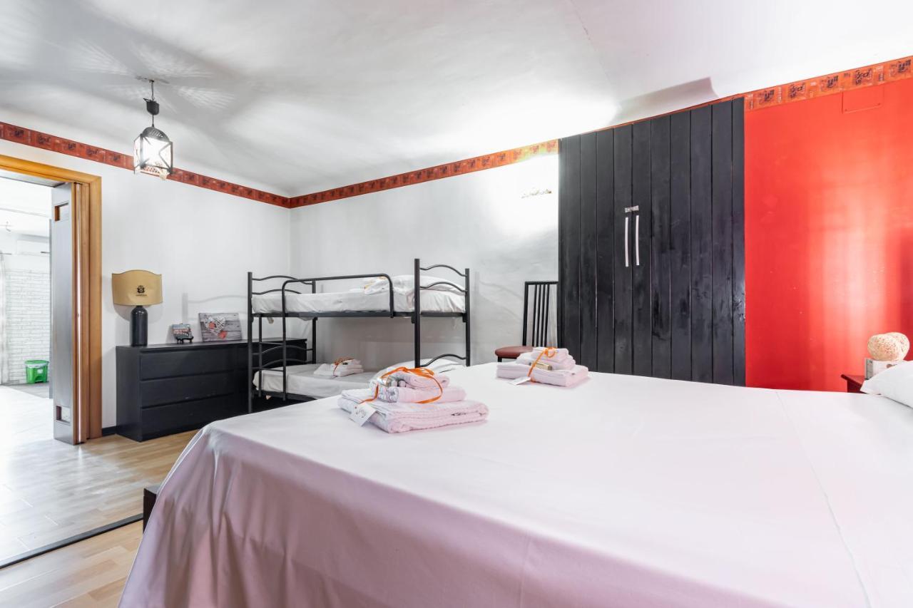 San Nicola Apartments By Rentbeat บารี ภายนอก รูปภาพ
